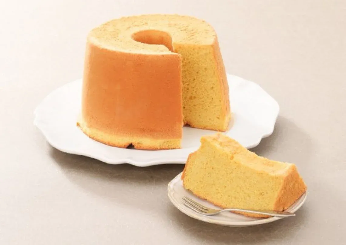 膨張剤に頼らない、
ふぁふぁ食感。